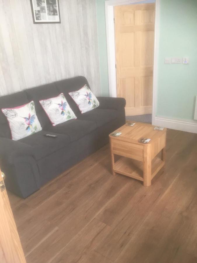 Villa Brentwood Beverley Exterior foto